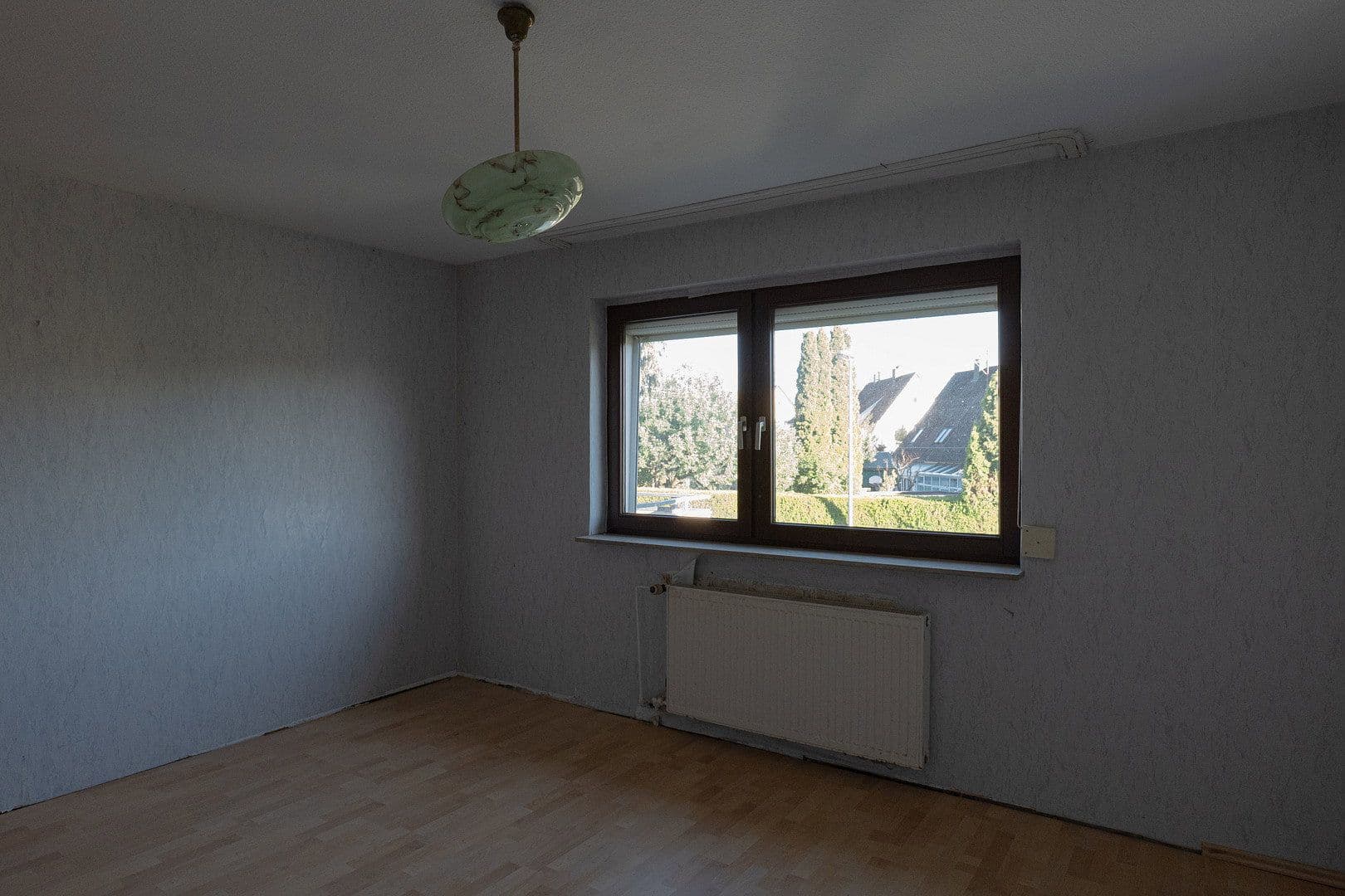 Predaj domu 104 m², pozemek 548 m², Sindelfingen, Bádensko-Wurttembersko Predaj domu 104 m², pozemek 548 m², Sindelfingen, Bádensko-Wurttembersko