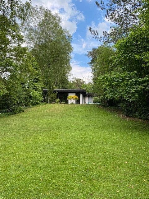 Predaj domu 233 m², pozemek 2.099 m², Wedemark, Dolné Sasko Predaj domu 233 m², pozemek 2.099 m², Wedemark, Dolné Sasko