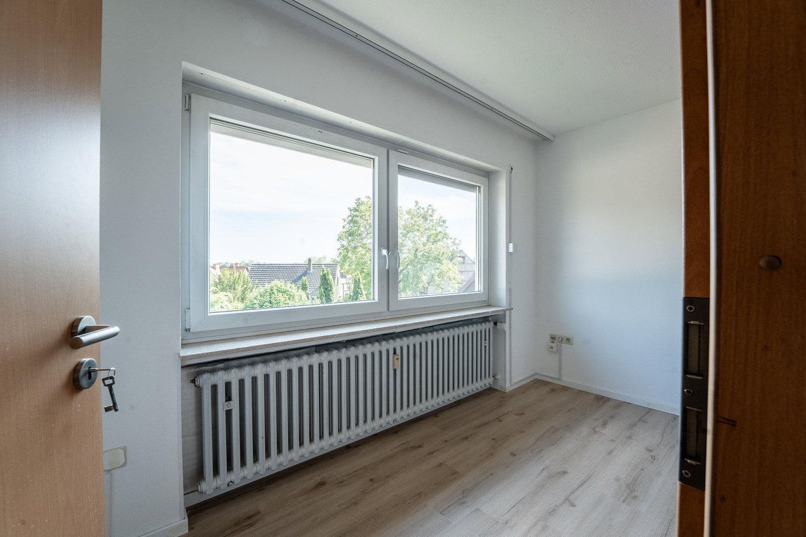 Prenájom bytu 4-izbový 92 m², Obertor 12, Niederwerrn, Bavorsko Prenájom bytu 4-izbový 92 m², Obertor 12, Niederwerrn, Bavorsko