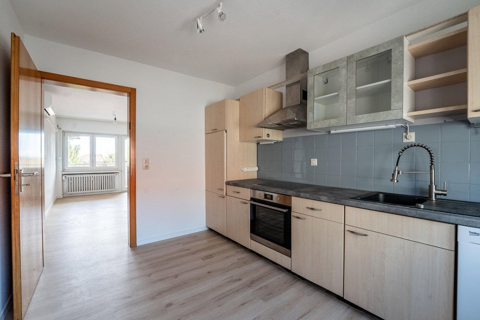 Prenájom bytu 4-izbový 92 m², Obertor 12, Niederwerrn, Bavorsko Prenájom bytu 4-izbový 92 m², Obertor 12, Niederwerrn, Bavorsko