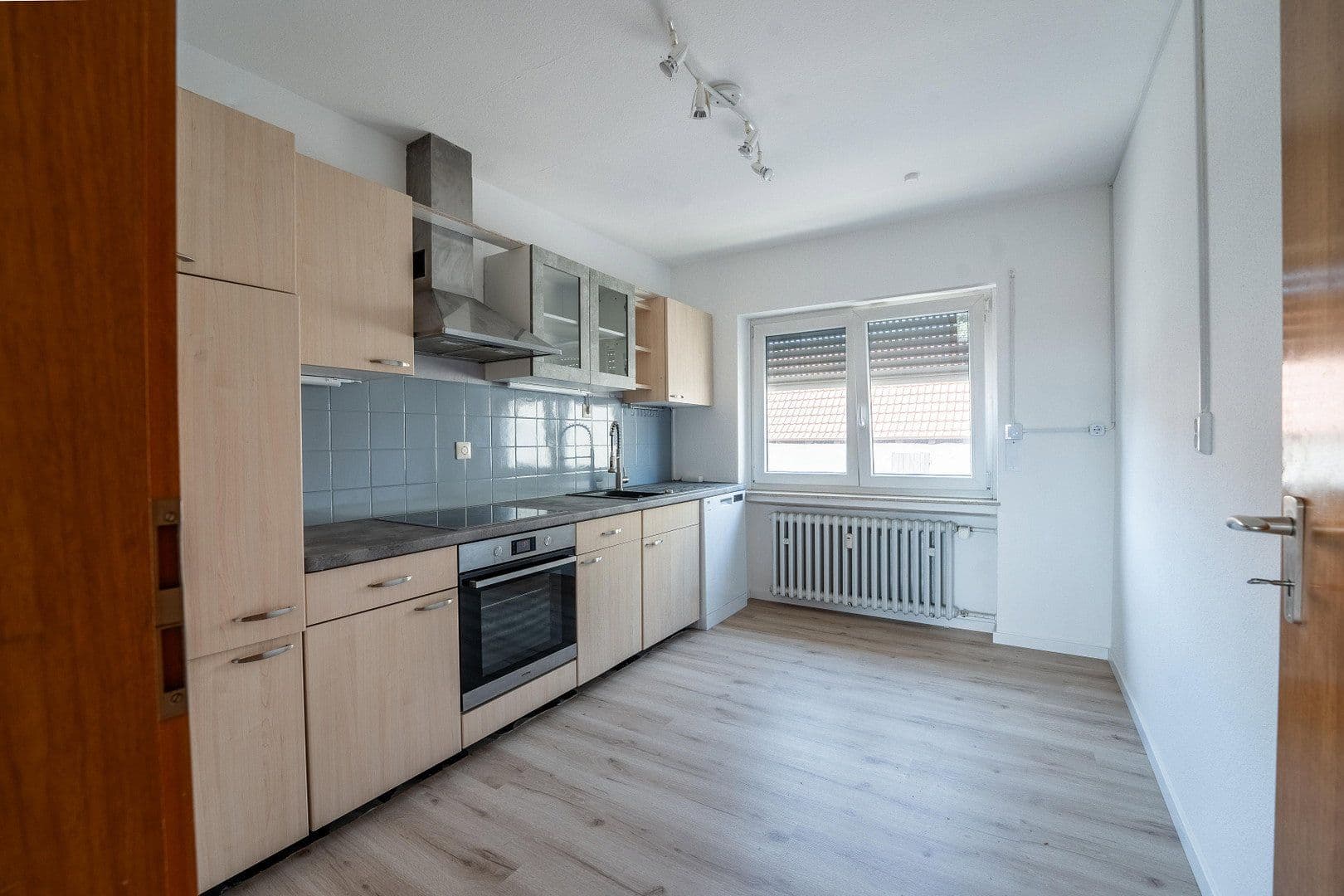 Prenájom bytu 4-izbový 92 m², Obertor 12, Niederwerrn, Bavorsko Prenájom bytu 4-izbový 92 m², Obertor 12, Niederwerrn, Bavorsko