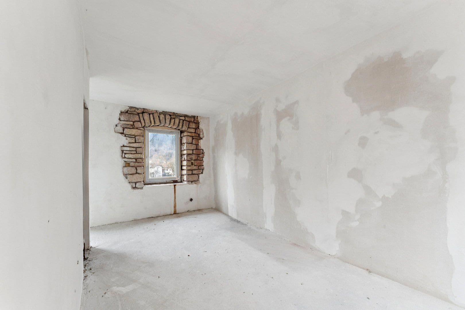 Predaj domu 51 m², pozemek 327 m², Michelau 4, Hochstätten, Porýnie-Falcko Predaj domu 51 m², pozemek 327 m², Michelau 4, Hochstätten, Porýnie-Falcko