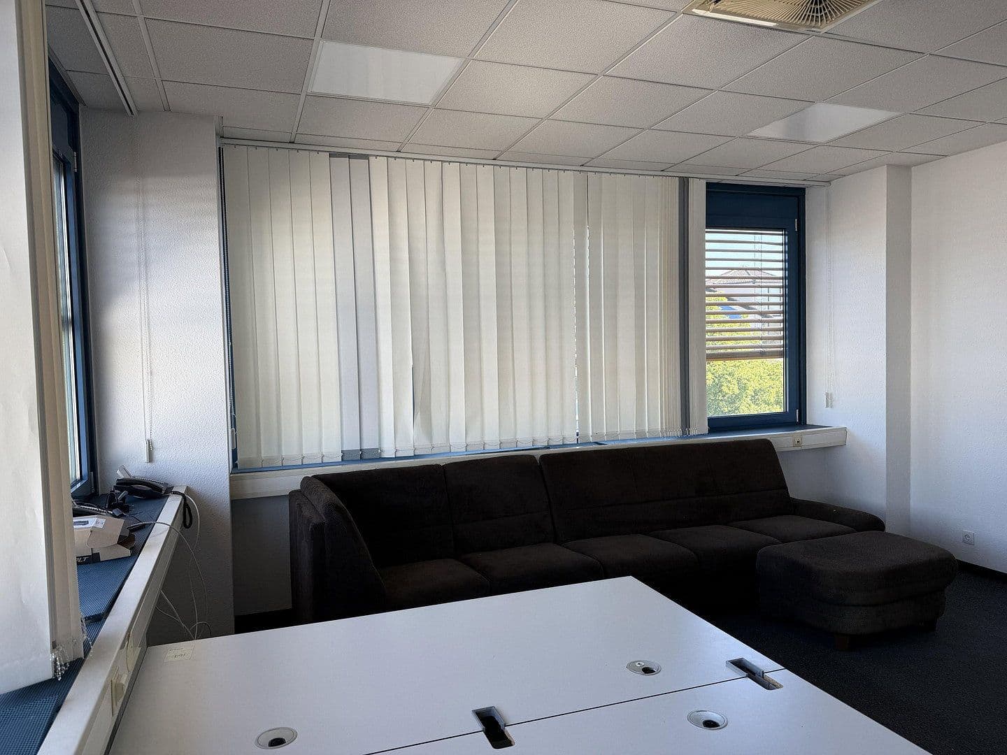 Prenájom kancelárie 61 m², Industriestraße 23a, Lauf an der Pegnitz, Bavorsko Prenájom kancelárie 61 m², Industriestraße 23a, Lauf an der Pegnitz, Bavorsko