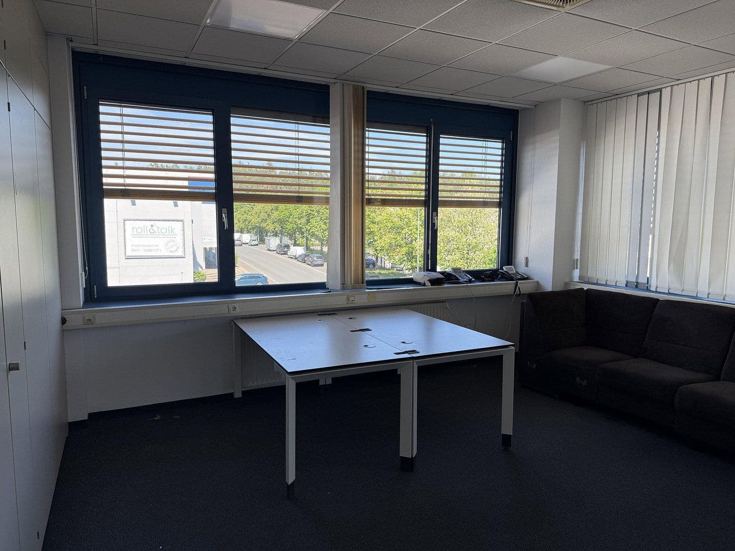 Prenájom kancelárie 61 m², Industriestraße 23a, Lauf an der Pegnitz, Bavorsko Prenájom kancelárie 61 m², Industriestraße 23a, Lauf an der Pegnitz, Bavorsko