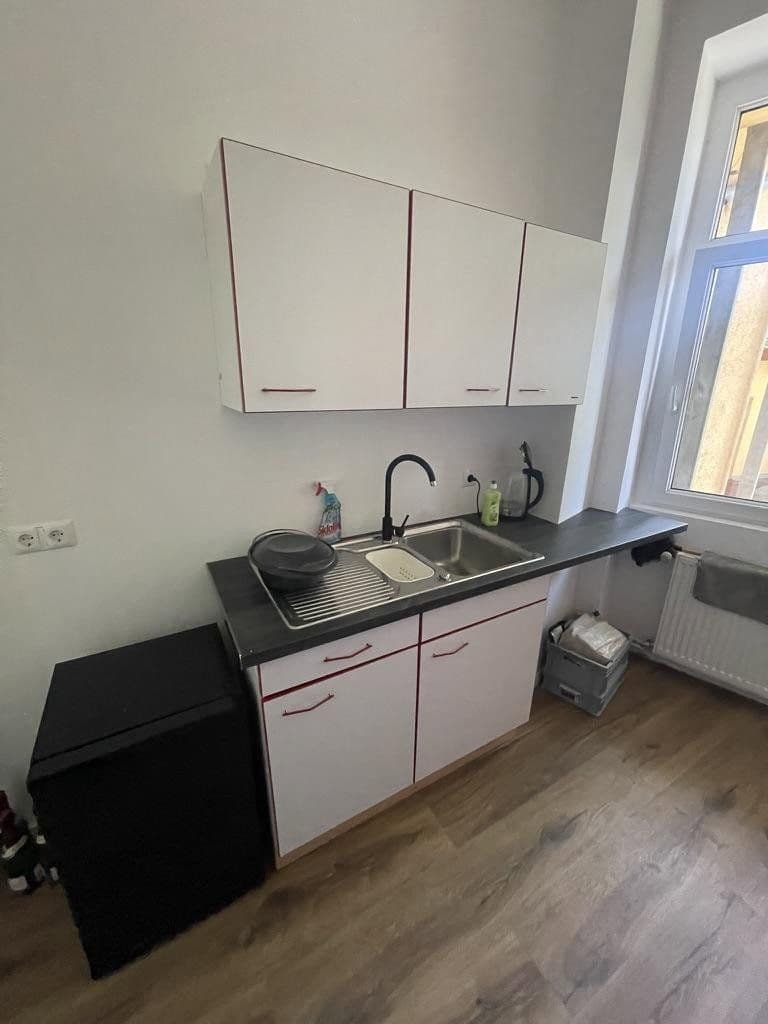 Prenájom nebytového priestoru 103 m², Könnerritzstraße 22, Leipzig, Sasko Prenájom nebytového priestoru 103 m², Könnerritzstraße 22, Leipzig, Sasko