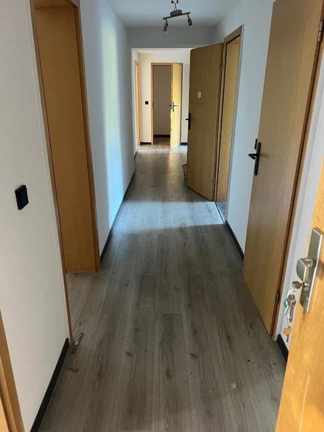 Prenájom bytu 4-izbový 82 m², Muggenhofer Str., Nürnberg, Bavorsko Prenájom bytu 4-izbový 82 m², Muggenhofer Str., Nürnberg, Bavorsko