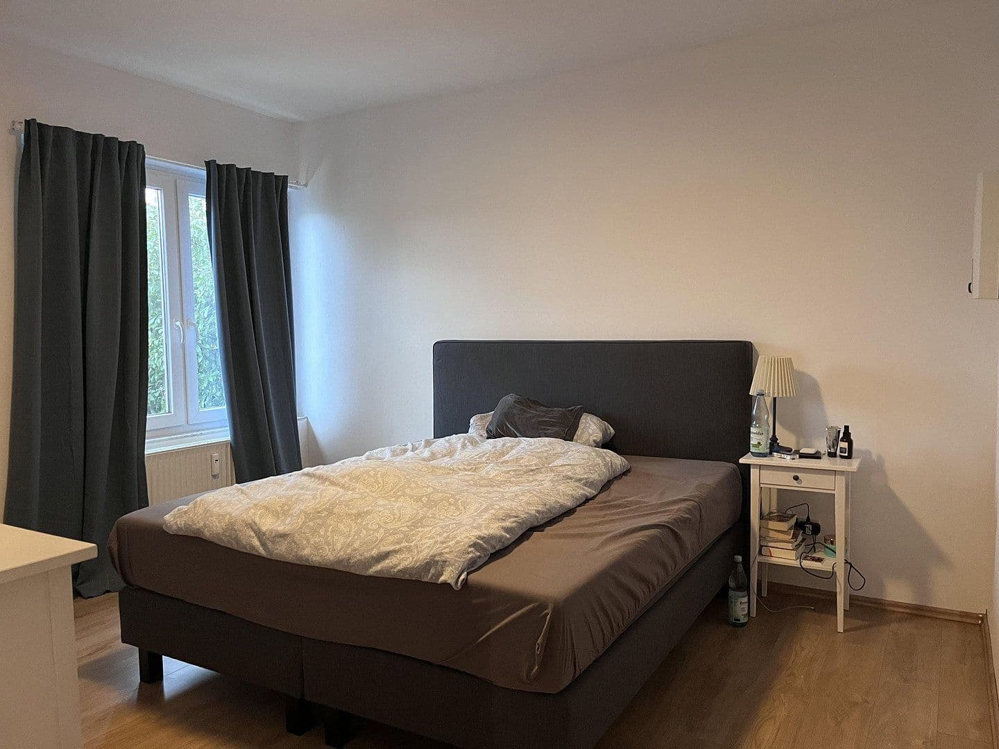 Prenájom bytu 5-izbový 170 m², Leverkusen, Severné Porýnie - Westfálsko Prenájom bytu 5-izbový 170 m², Leverkusen, Severné Porýnie - Westfálsko