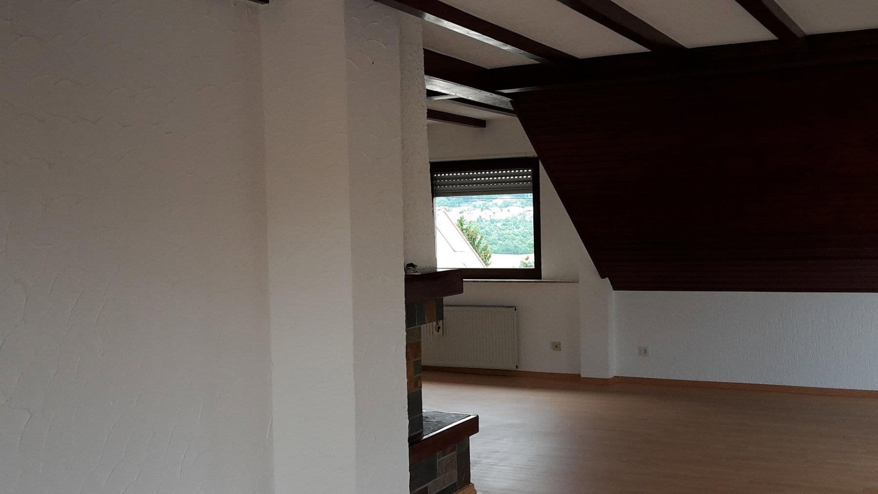 Predaj domu 360 m², pozemek 550 m², Püttlingen, Sársko Predaj domu 360 m², pozemek 550 m², Püttlingen, Sársko