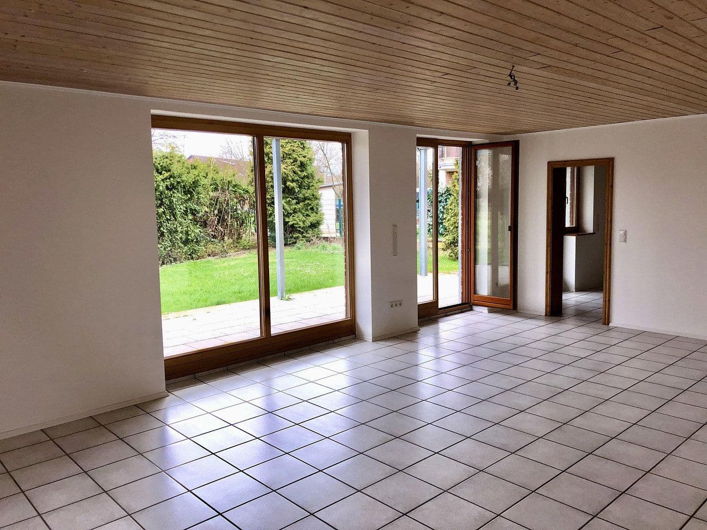 Predaj bytu 3-izbový 116 m², Wesseling, Severné Porýnie - Westfálsko Predaj bytu 3-izbový 116 m², Wesseling, Severné Porýnie - Westfálsko