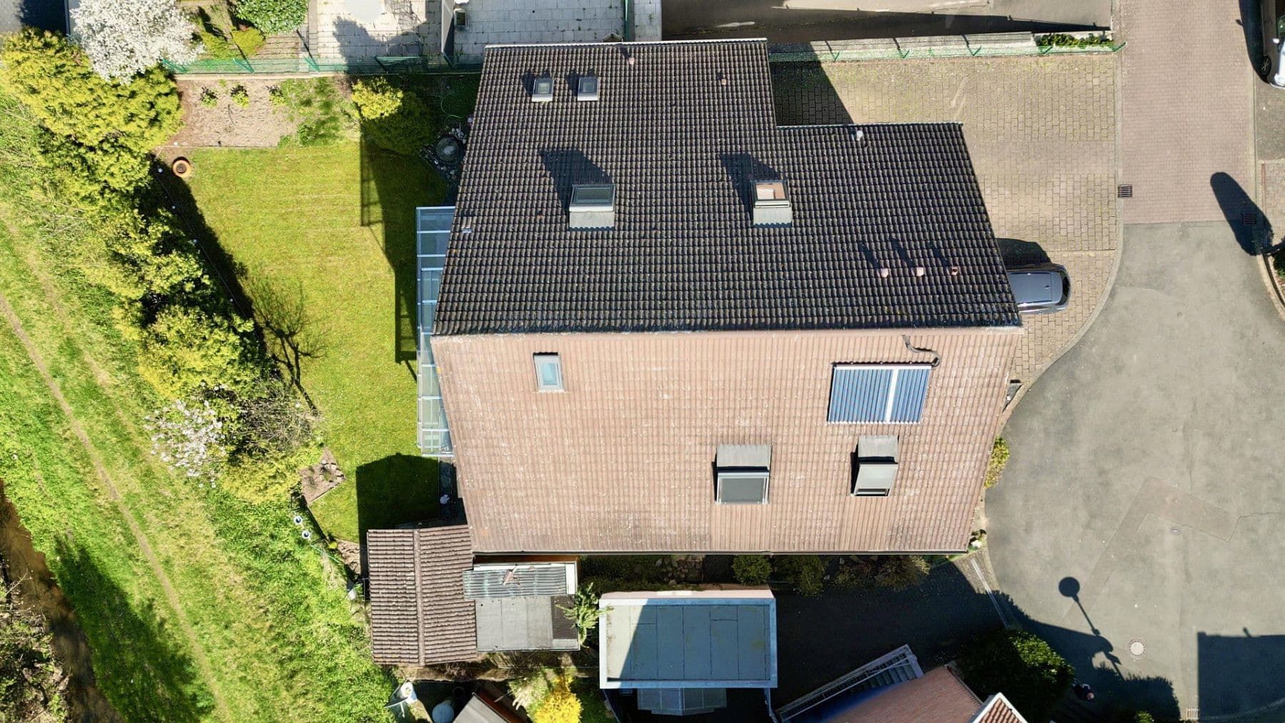 Predaj bytu 3-izbový 116 m², Wesseling, Severné Porýnie - Westfálsko Predaj bytu 3-izbový 116 m², Wesseling, Severné Porýnie - Westfálsko