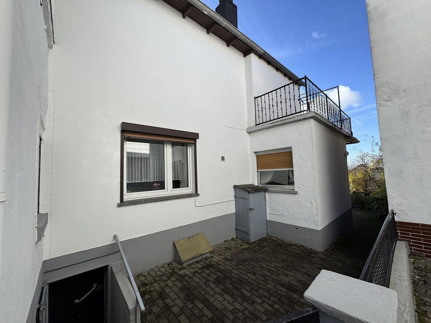 Predaj domu 120 m², pozemek 330 m², Friedhofstraße 3, Höheinöd, Porýnie-Falcko Predaj domu 120 m², pozemek 330 m², Friedhofstraße 3, Höheinöd, Porýnie-Falcko