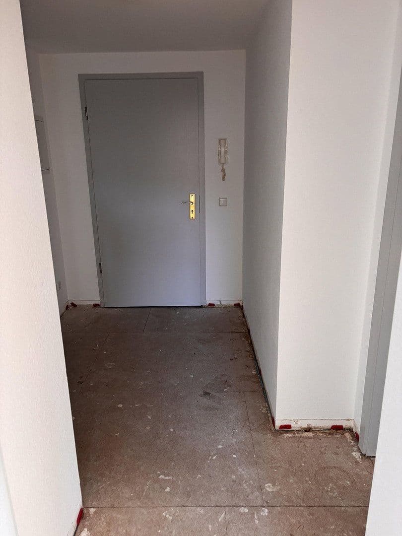Prenájom bytu 3-izbový 70 m², Dora-Helene-Str. 1, Neukieritzsch, Sasko Prenájom bytu 3-izbový 70 m², Dora-Helene-Str. 1, Neukieritzsch, Sasko