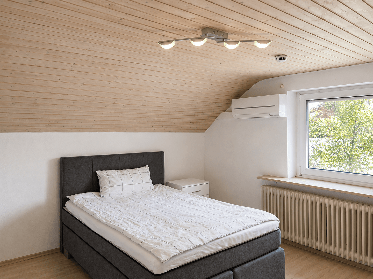 Predaj domu 230 m², pozemek 360 m², Fürth, Bavorsko Predaj domu 230 m², pozemek 360 m², Fürth, Bavorsko