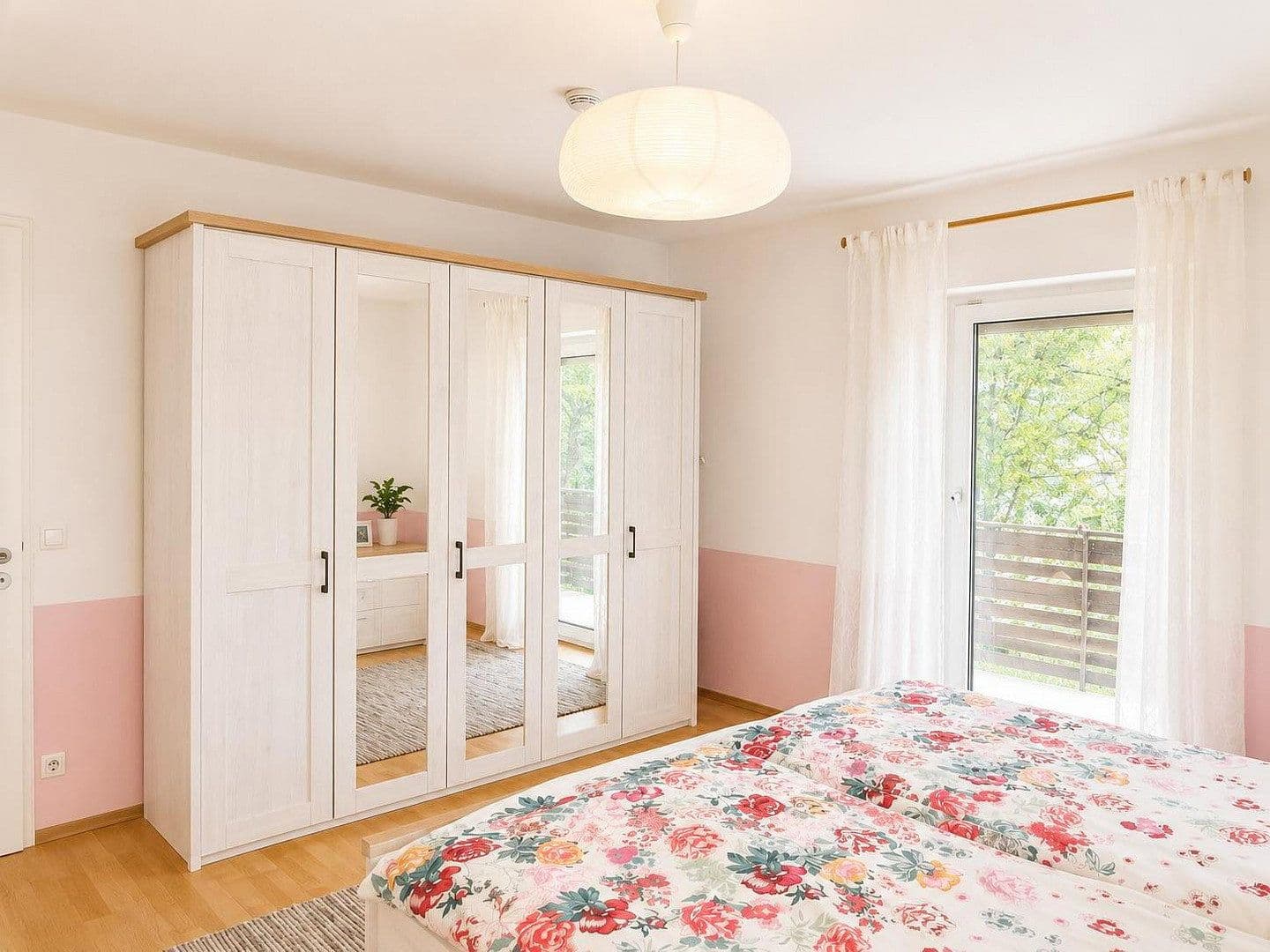 Predaj domu 230 m², pozemek 360 m², Fürth, Bavorsko Predaj domu 230 m², pozemek 360 m², Fürth, Bavorsko