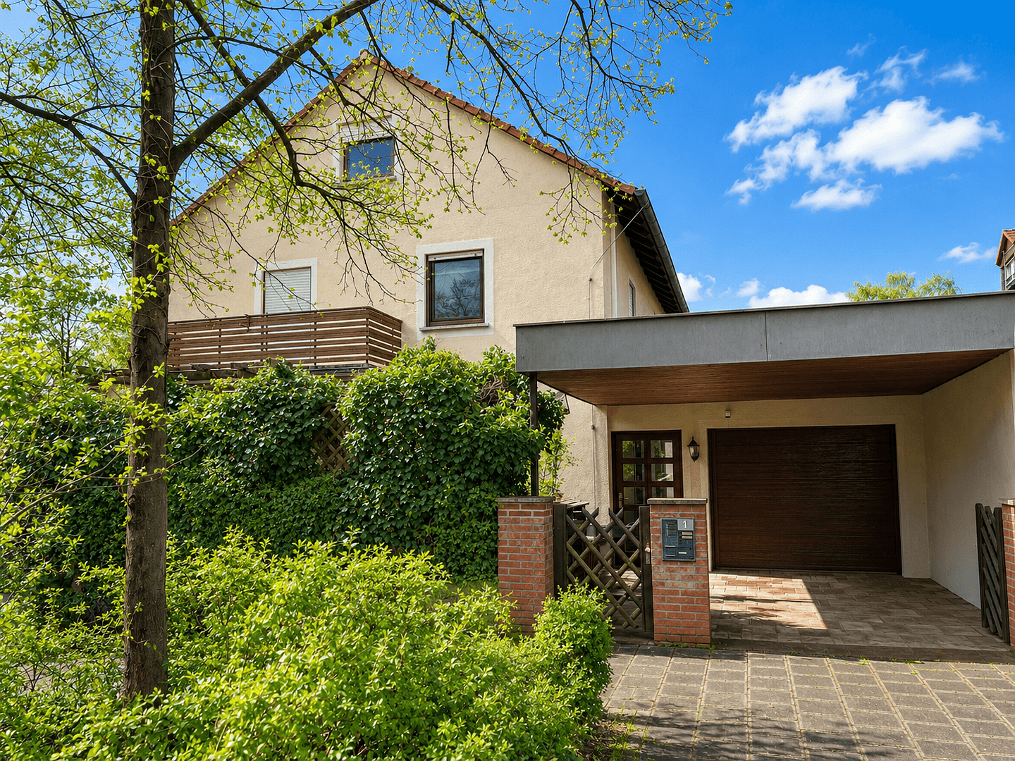 Predaj domu 230 m², pozemek 360 m², Fürth, Bavorsko Predaj domu 230 m², pozemek 360 m², Fürth, Bavorsko