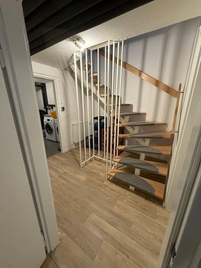 Predaj domu 170 m², pozemek 240 m², Schwalbach am Taunus, Hesensko Predaj domu 170 m², pozemek 240 m², Schwalbach am Taunus, Hesensko