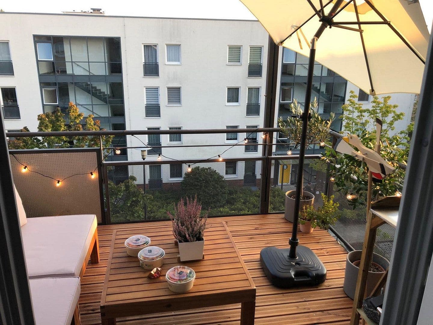 Predaj bytu 2-izbový 61 m², Am Krusenick, Berlin, Berlín Predaj bytu 2-izbový 61 m², Am Krusenick, Berlin, Berlín