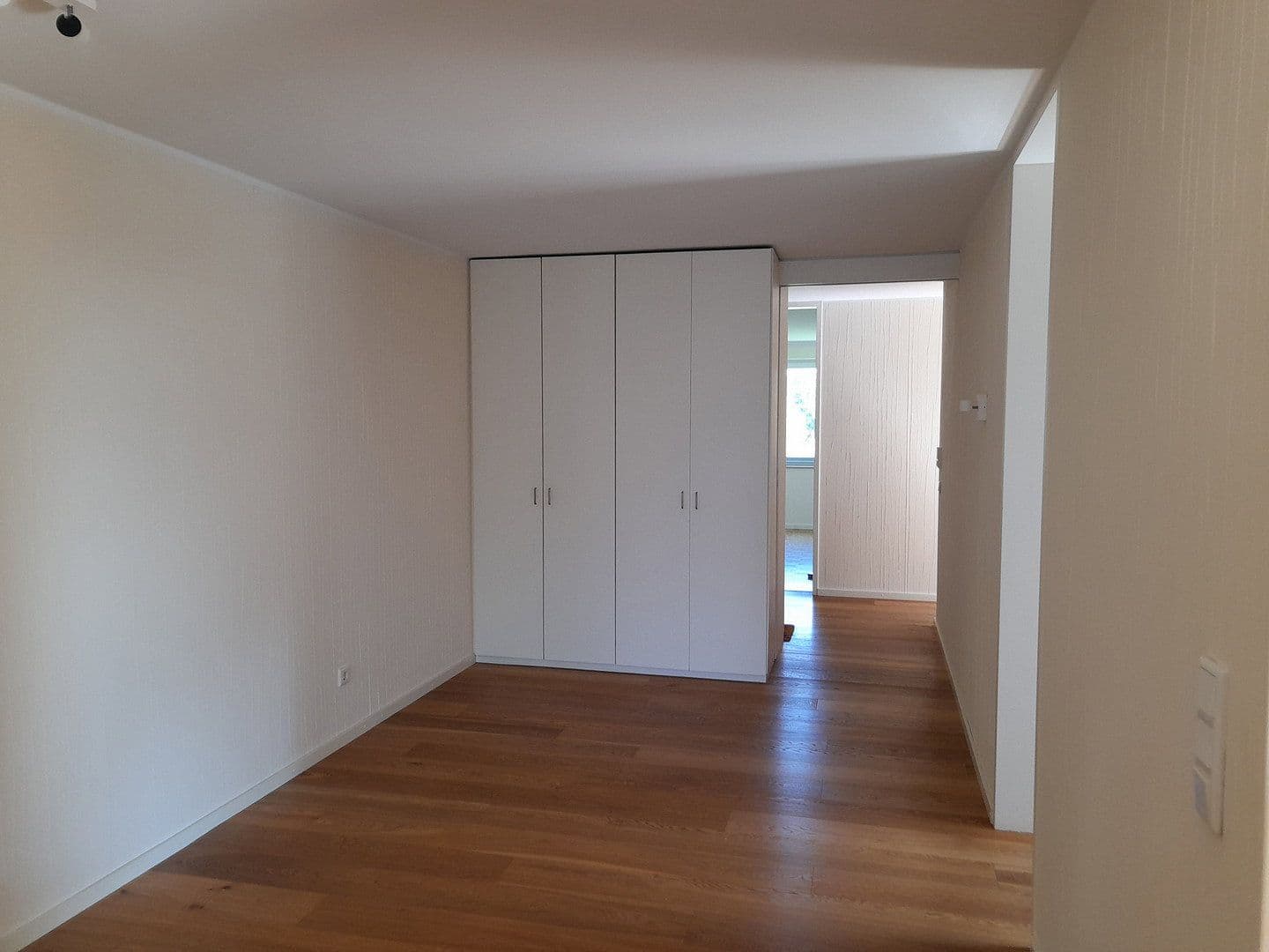 Prenájom bytu 3-izbový 110 m², Osnabrück, Dolné Sasko Prenájom bytu 3-izbový 110 m², Osnabrück, Dolné Sasko