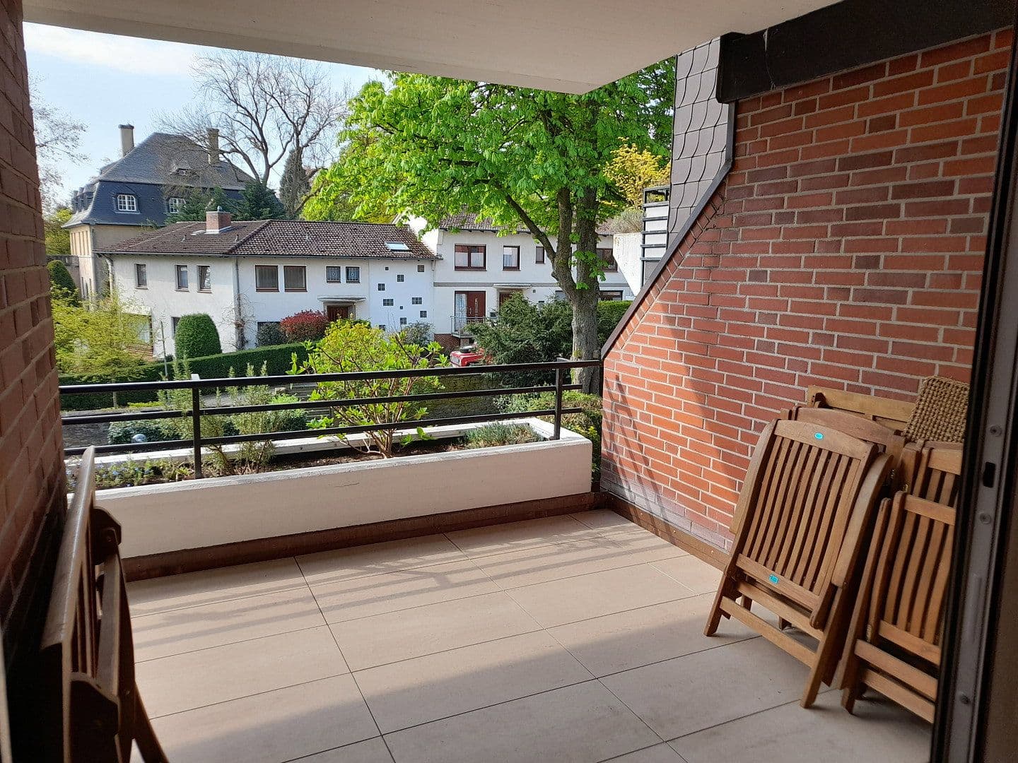 Prenájom bytu 3-izbový 110 m², Osnabrück, Dolné Sasko Prenájom bytu 3-izbový 110 m², Osnabrück, Dolné Sasko