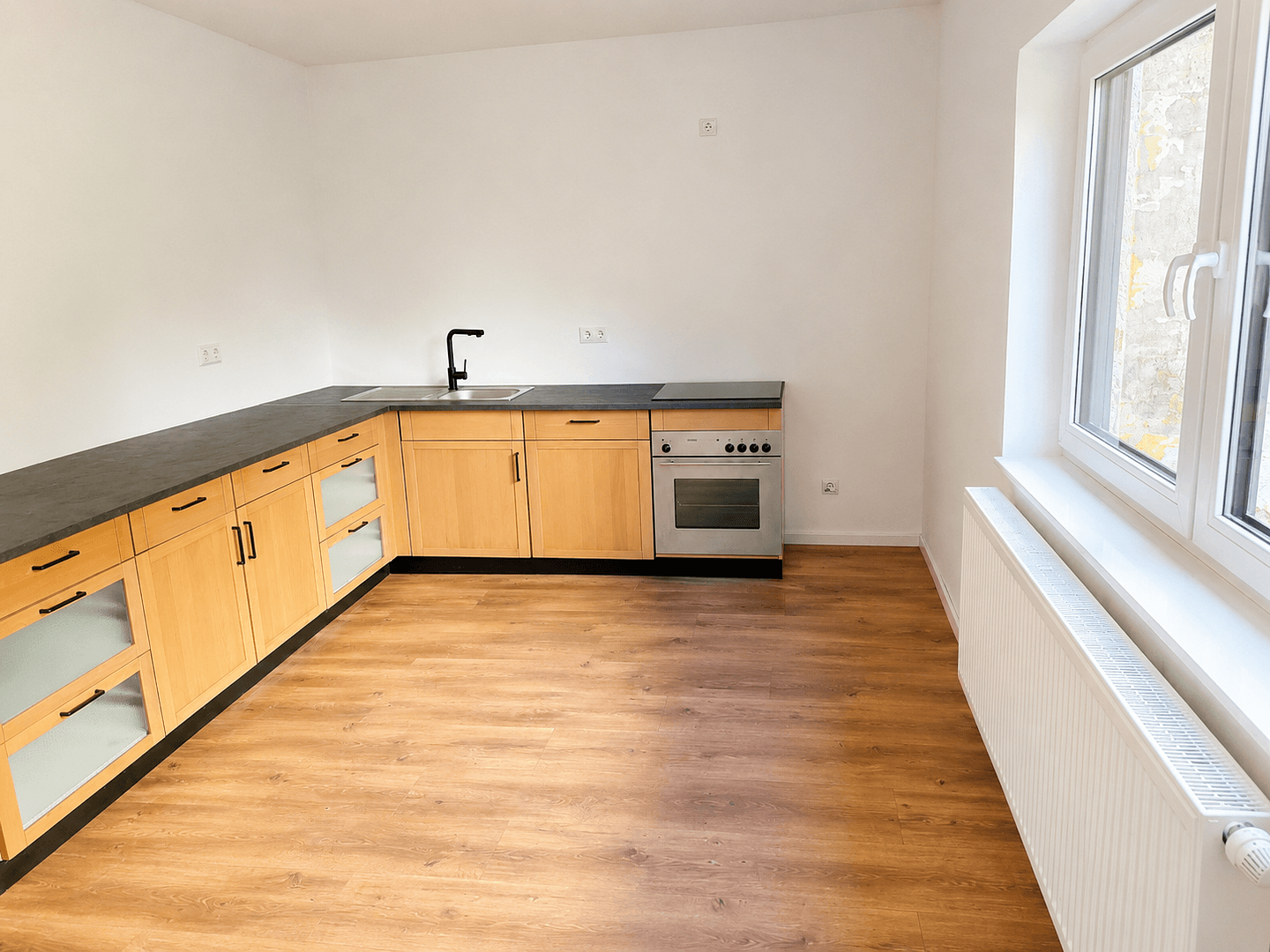 Prenájom bytu 3-izbový 104 m², Schönau, Bádensko-Wurttembersko Prenájom bytu 3-izbový 104 m², Schönau, Bádensko-Wurttembersko