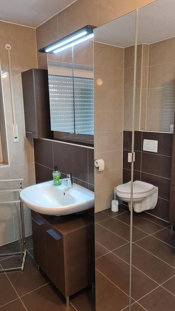 Prenájom bytu 2-izbový 65 m², Ingolstadt, Bavorsko Prenájom bytu 2-izbový 65 m², Ingolstadt, Bavorsko