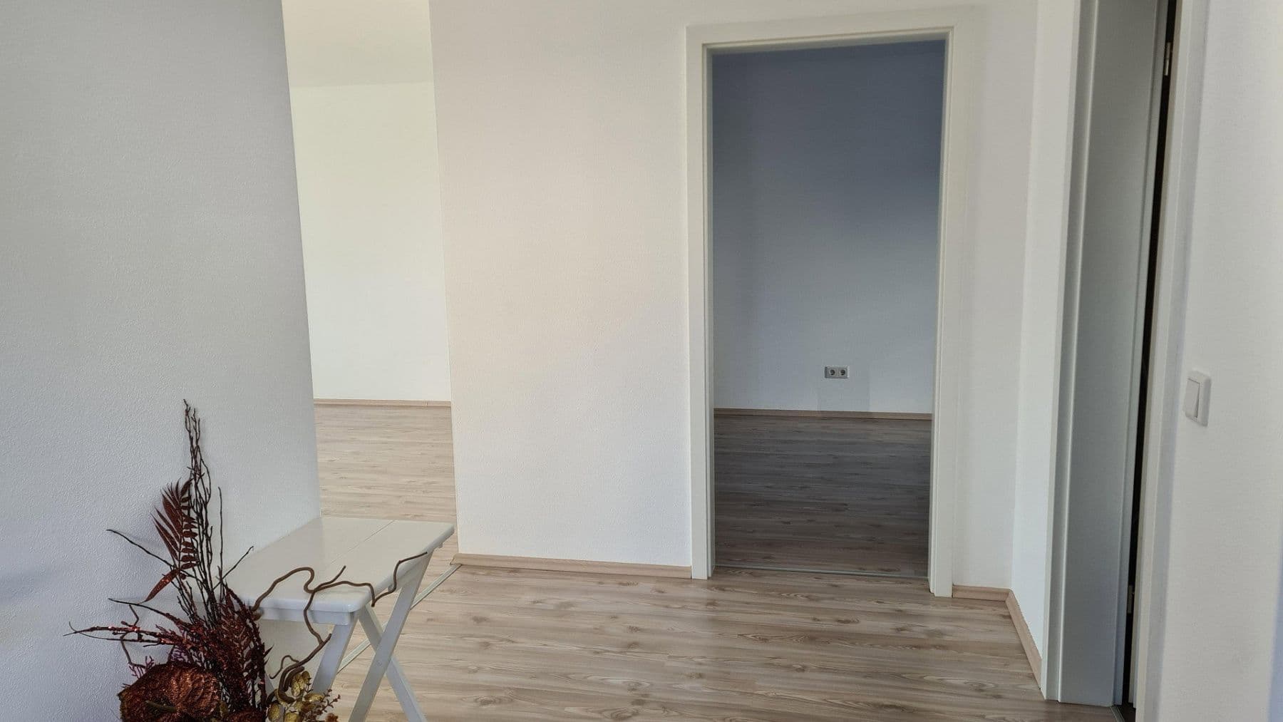 Prenájom bytu 2-izbový 65 m², Ingolstadt, Bavorsko Prenájom bytu 2-izbový 65 m², Ingolstadt, Bavorsko