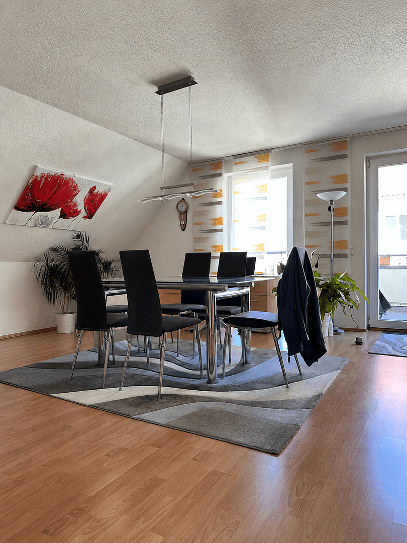 Prenájom bytu 5-izbový 160 m², Sickingenstraße 5, Magdeburg, Sasko-Anhaltsko Prenájom bytu 5-izbový 160 m², Sickingenstraße 5, Magdeburg, Sasko-Anhaltsko