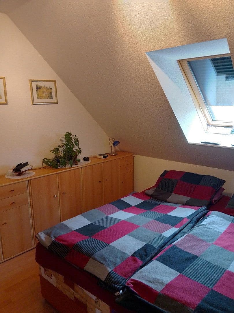 Prenájom bytu 5-izbový 160 m², Sickingenstraße 5, Magdeburg, Sasko-Anhaltsko Prenájom bytu 5-izbový 160 m², Sickingenstraße 5, Magdeburg, Sasko-Anhaltsko