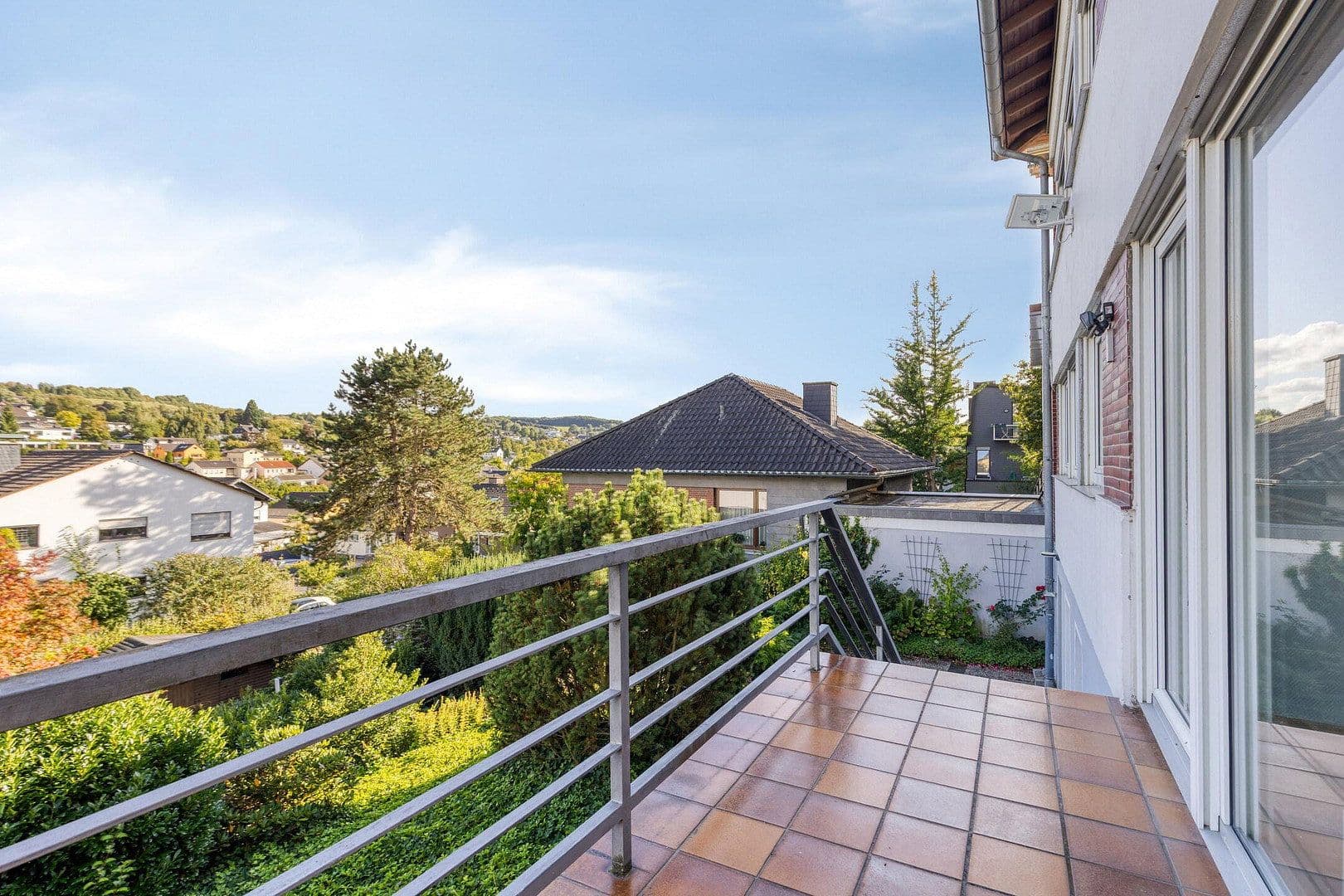 Predaj domu 206 m², pozemek 736 m², Wachtberg, Severné Porýnie - Westfálsko Predaj domu 206 m², pozemek 736 m², Wachtberg, Severné Porýnie - Westfálsko