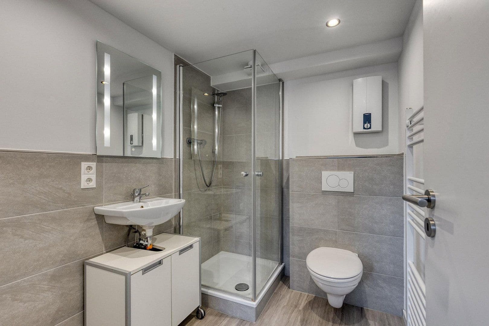 Predaj domu 206 m², pozemek 736 m², Wachtberg, Severné Porýnie - Westfálsko Predaj domu 206 m², pozemek 736 m², Wachtberg, Severné Porýnie - Westfálsko