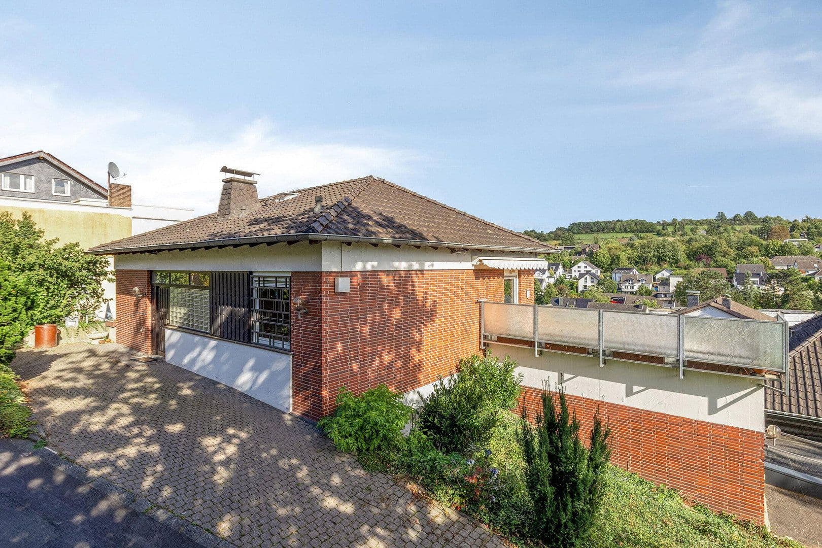 Predaj domu 206 m², pozemek 736 m², Wachtberg, Severné Porýnie - Westfálsko Predaj domu 206 m², pozemek 736 m², Wachtberg, Severné Porýnie - Westfálsko