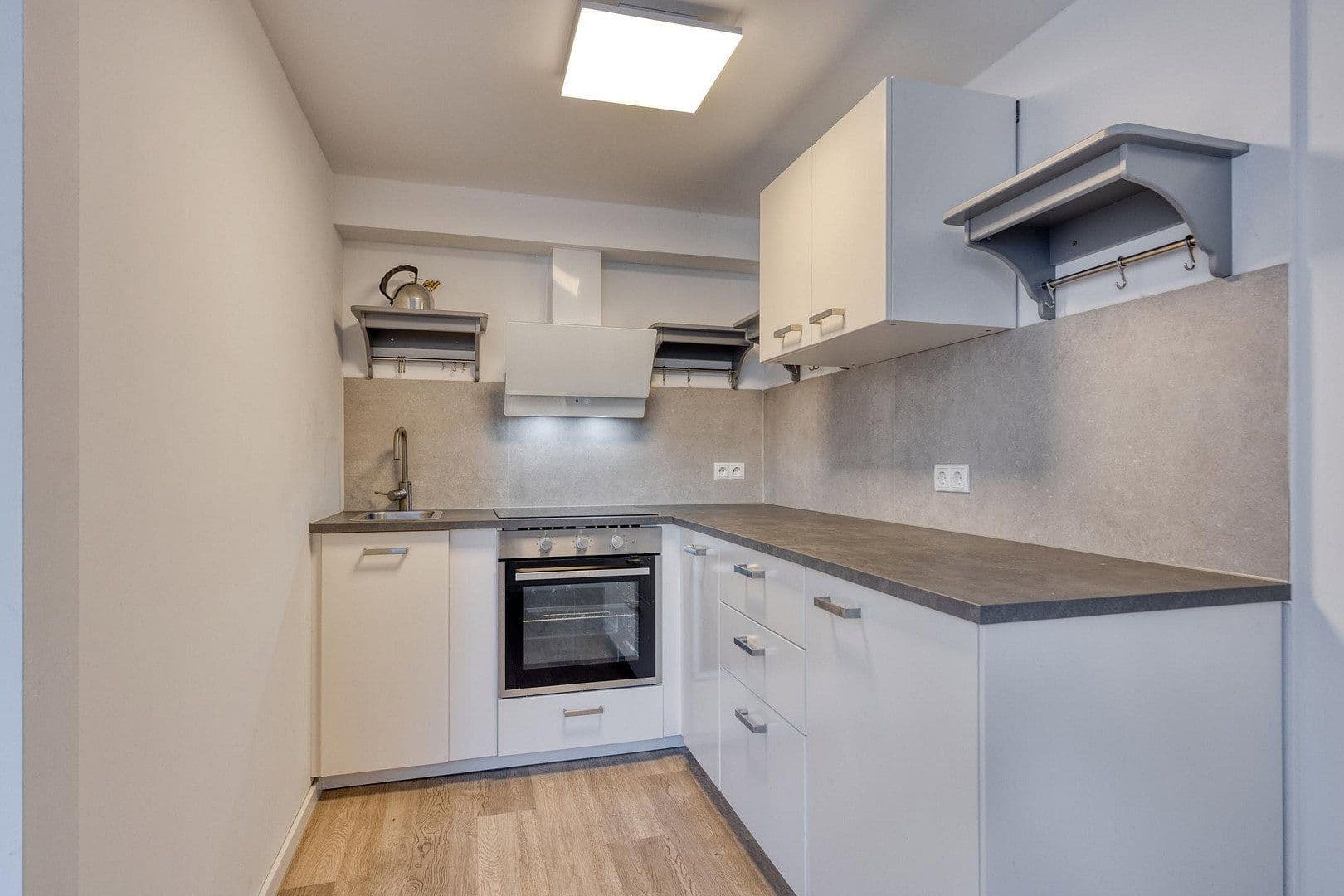 Predaj domu 206 m², pozemek 736 m², Wachtberg, Severné Porýnie - Westfálsko Predaj domu 206 m², pozemek 736 m², Wachtberg, Severné Porýnie - Westfálsko