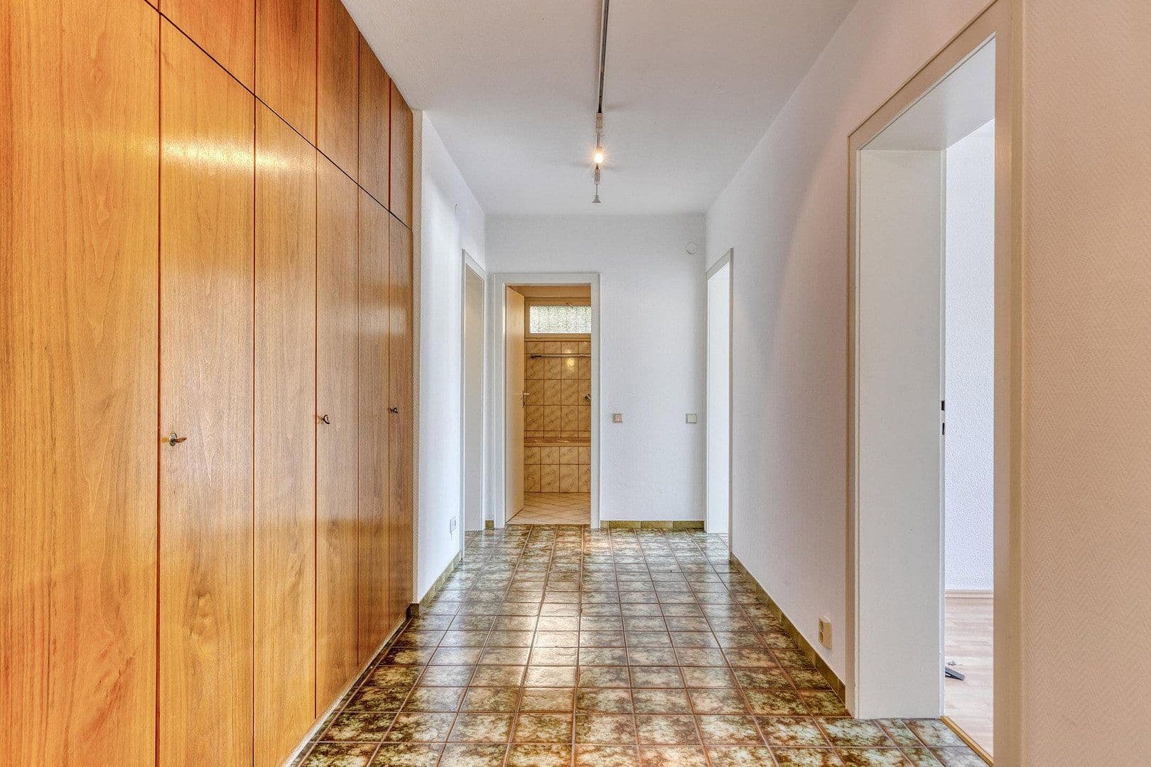 Predaj domu 206 m², pozemek 736 m², Wachtberg, Severné Porýnie - Westfálsko Predaj domu 206 m², pozemek 736 m², Wachtberg, Severné Porýnie - Westfálsko