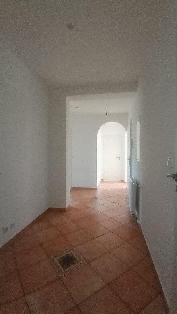 Prenájom bytu 4-izbový 100 m², Rodenbach, Hesensko Prenájom bytu 4-izbový 100 m², Rodenbach, Hesensko