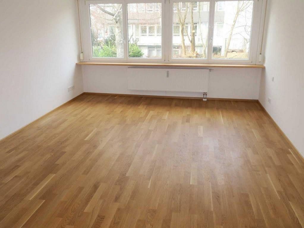 Prenájom bytu 3-izbový 97 m², Freudenstadt, Bádensko-Wurttembersko Prenájom bytu 3-izbový 97 m², Freudenstadt, Bádensko-Wurttembersko