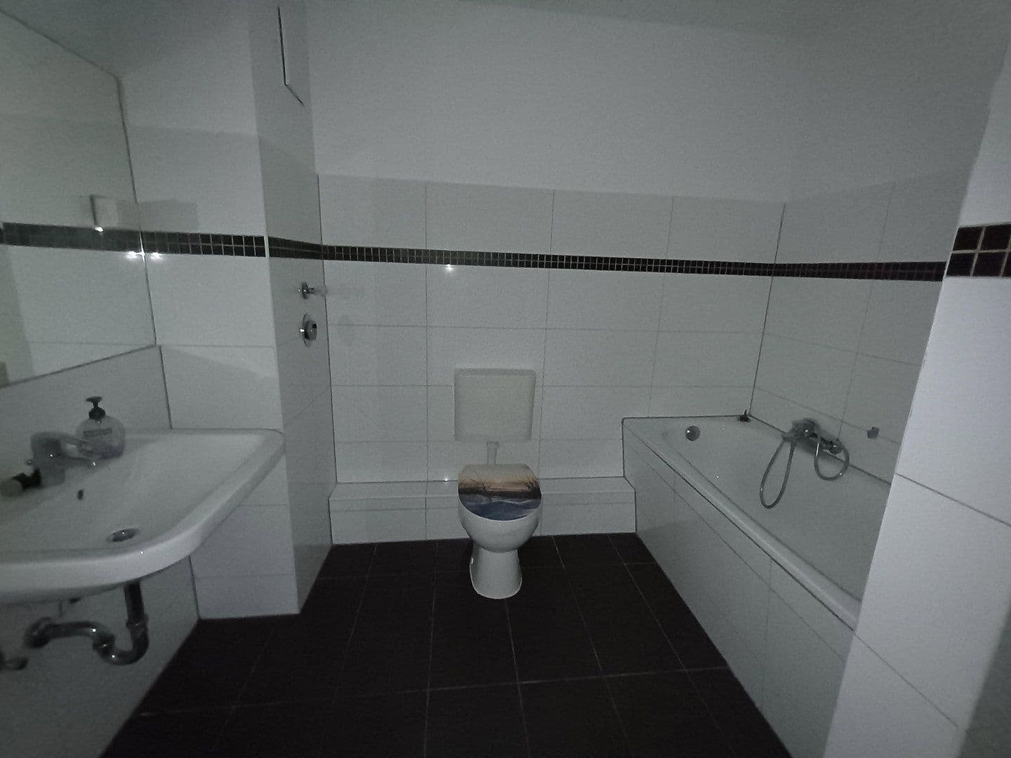 Prenájom bytu 3-izbový 87 m², Körnerstraße 30, Witten, Severné Porýnie - Westfálsko Prenájom bytu 3-izbový 87 m², Körnerstraße 30, Witten, Severné Porýnie - Westfálsko
