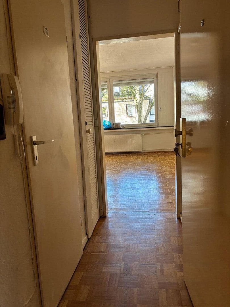 Prenájom bytu 1-izbový 26 m², Lindenstraße 30, Bremen, Brémy Prenájom bytu 1-izbový 26 m², Lindenstraße 30, Bremen, Brémy