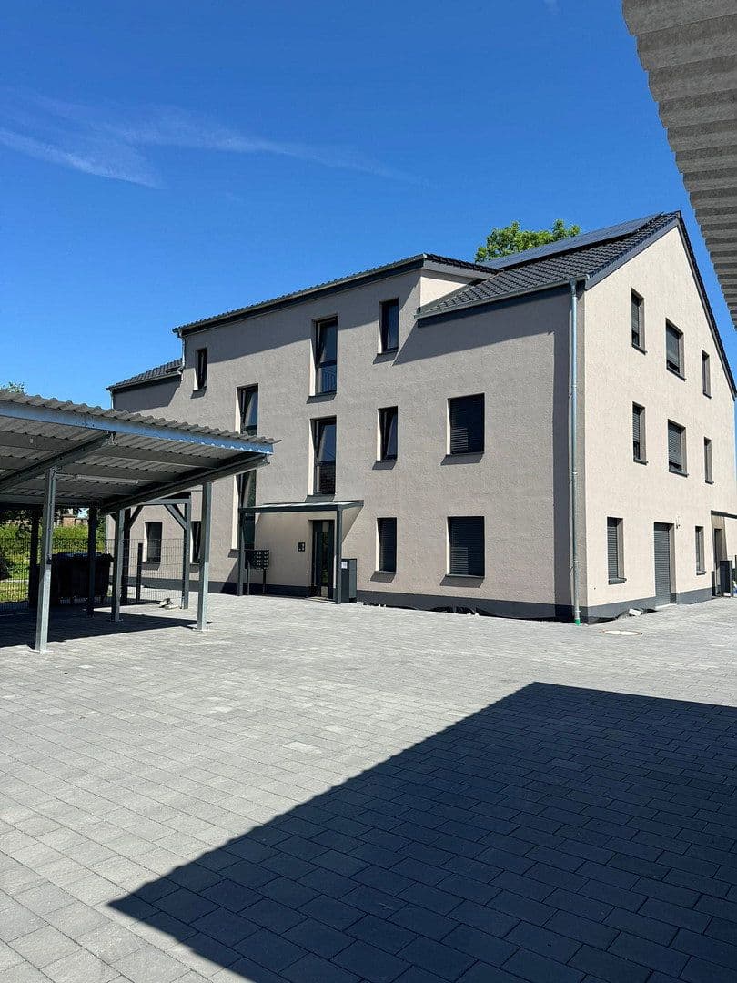 Prenájom bytu 1-izbový 45 m², Valentinistraße 20, Emmerthal, Dolné Sasko Prenájom bytu 1-izbový 45 m², Valentinistraße 20, Emmerthal, Dolné Sasko