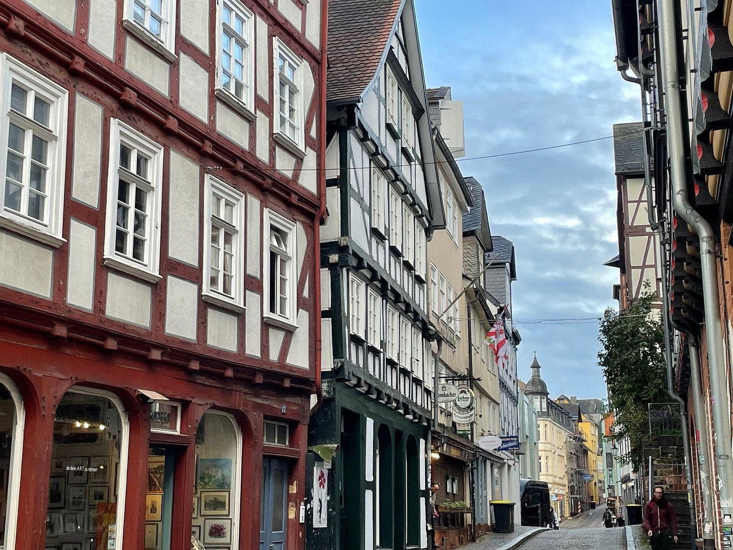 Prenájom bytu 2-izbový 60 m², Marburg, Hesensko Prenájom bytu 2-izbový 60 m², Marburg, Hesensko