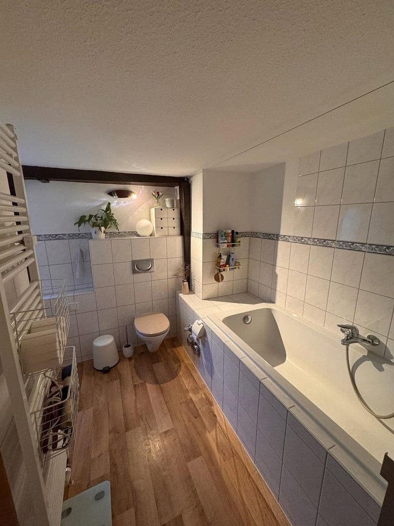 Prenájom bytu 2-izbový 60 m², Marburg, Hesensko Prenájom bytu 2-izbový 60 m², Marburg, Hesensko