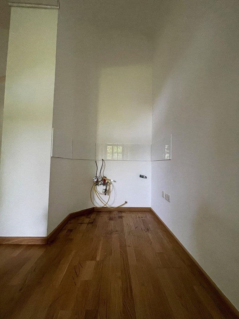 Prenájom kancelárie 131 m², Schwanthalerstr. 106, München, Bavorsko Prenájom kancelárie 131 m², Schwanthalerstr. 106, München, Bavorsko