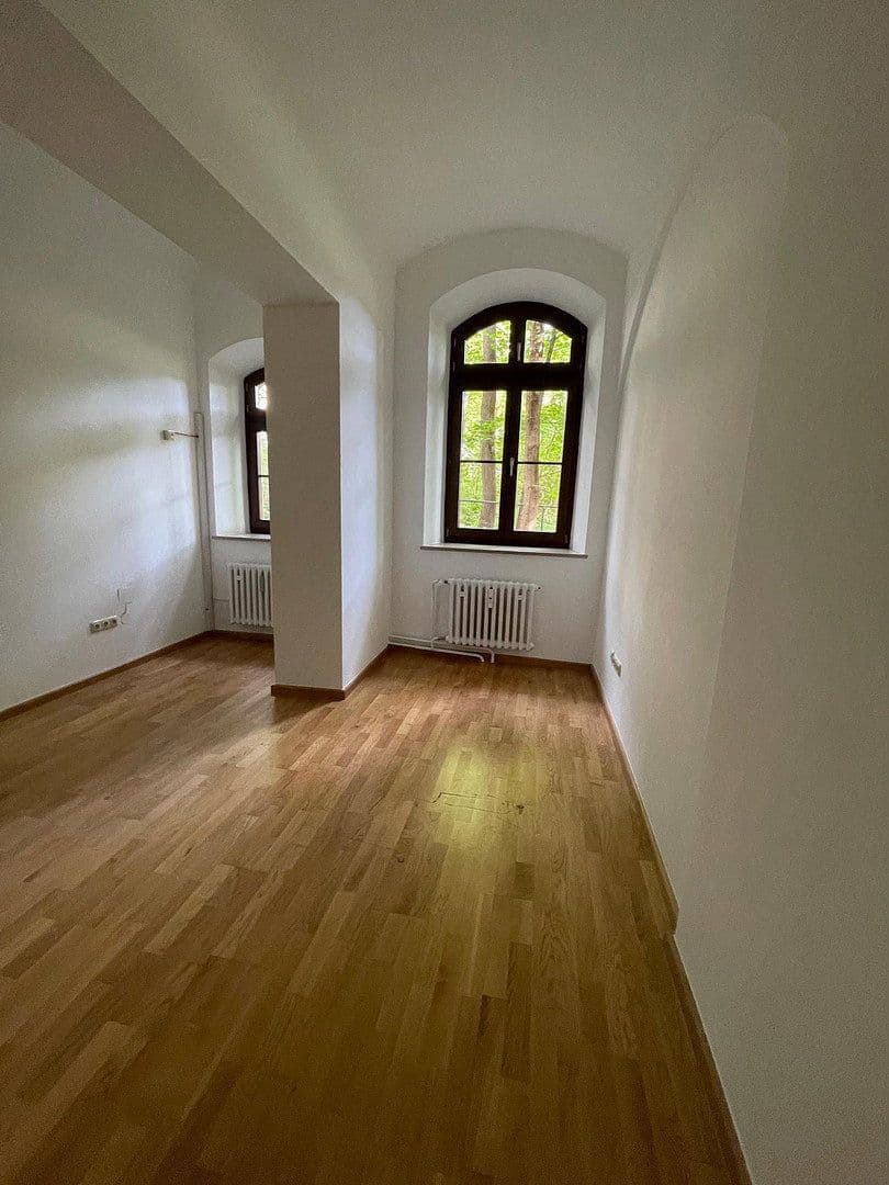 Prenájom kancelárie 131 m², Schwanthalerstr. 106, München, Bavorsko Prenájom kancelárie 131 m², Schwanthalerstr. 106, München, Bavorsko