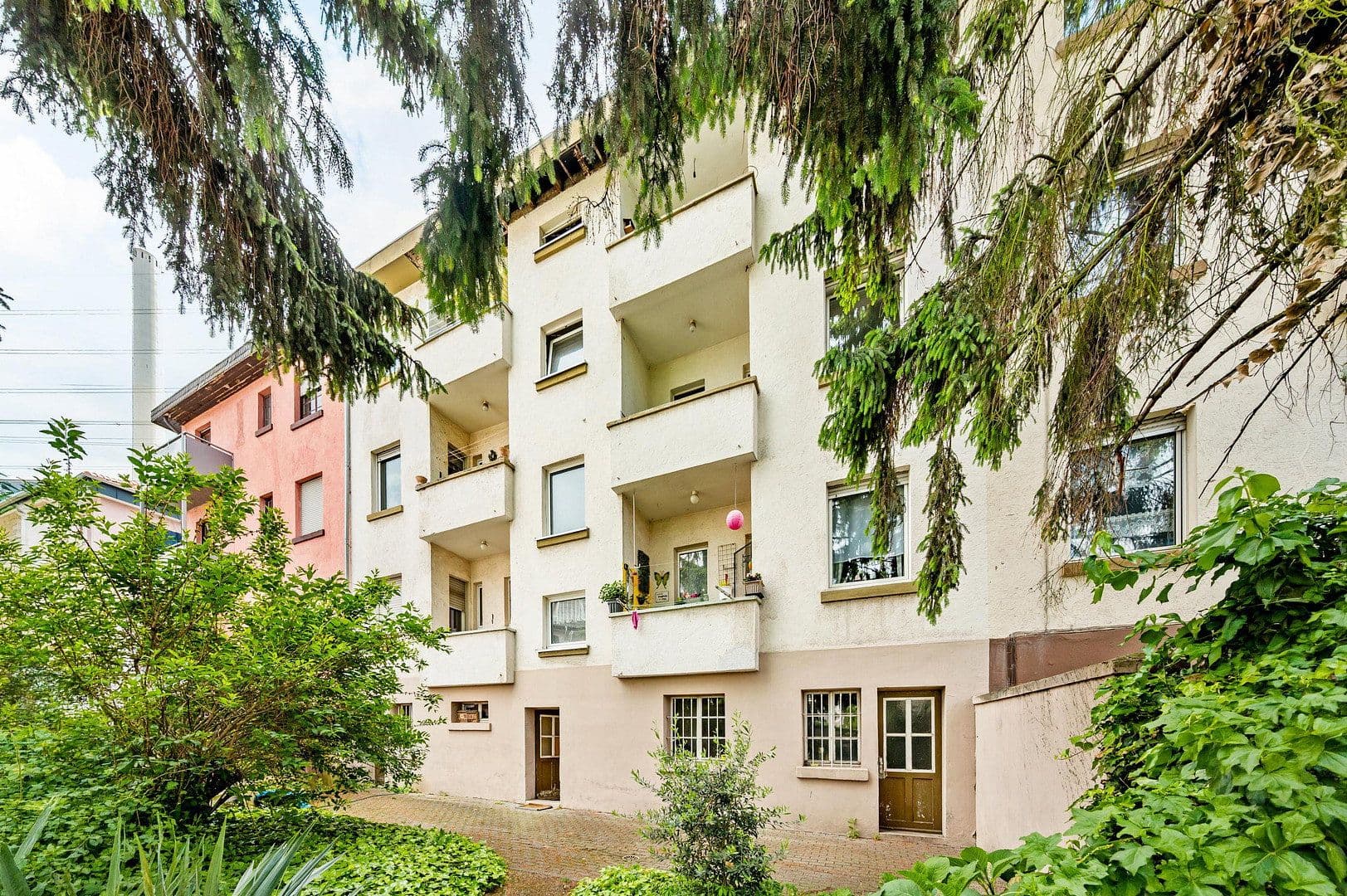 Predaj domu 352 m², pozemek 365 m², Aufeldstraße 8, Mannheim, Bádensko-Wurttembersko Predaj domu 352 m², pozemek 365 m², Aufeldstraße 8, Mannheim, Bádensko-Wurttembersko