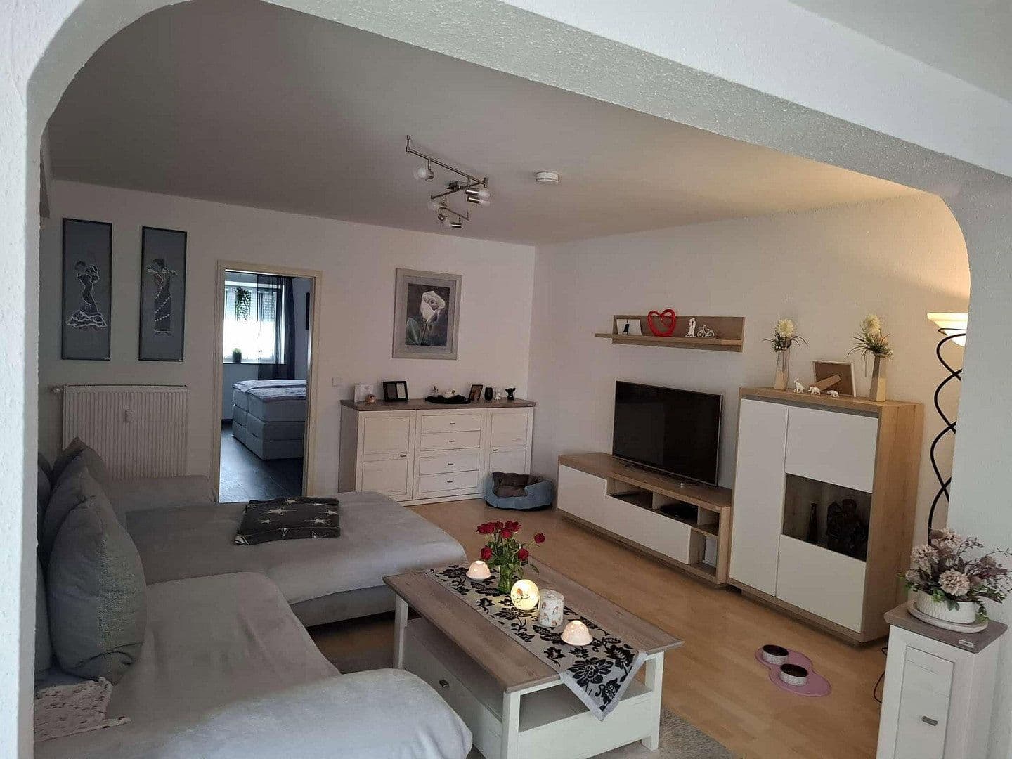 Prenájom bytu 3-izbový 107 m², Neumühler Str. 31, Oberhausen-Sterkrade, Severné Porýnie - Westfálsko Prenájom bytu 3-izbový 107 m², Neumühler Str. 31, Oberhausen-Sterkrade, Severné Porýnie - Westfálsko
