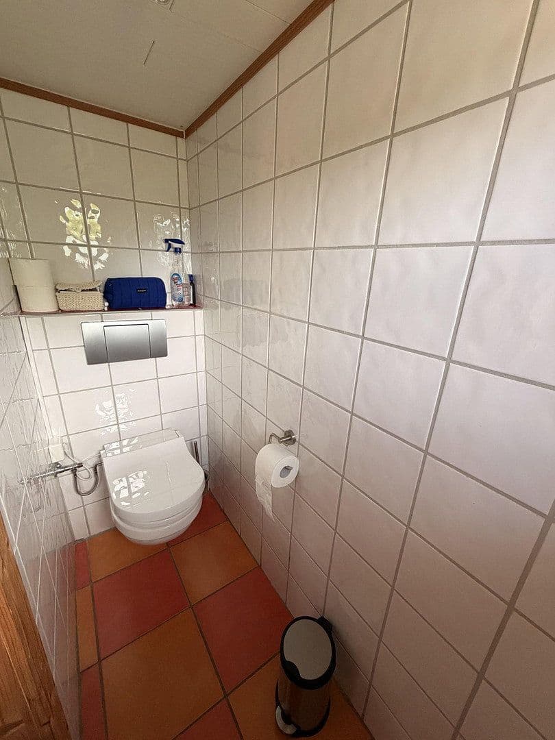 Predaj domu 180 m², pozemek 2.186 m², Untere Brettachtalstr. 8, Bretzfeld, Bádensko-Wurttembersko Predaj domu 180 m², pozemek 2.186 m², Untere Brettachtalstr. 8, Bretzfeld, Bádensko-Wurttembersko