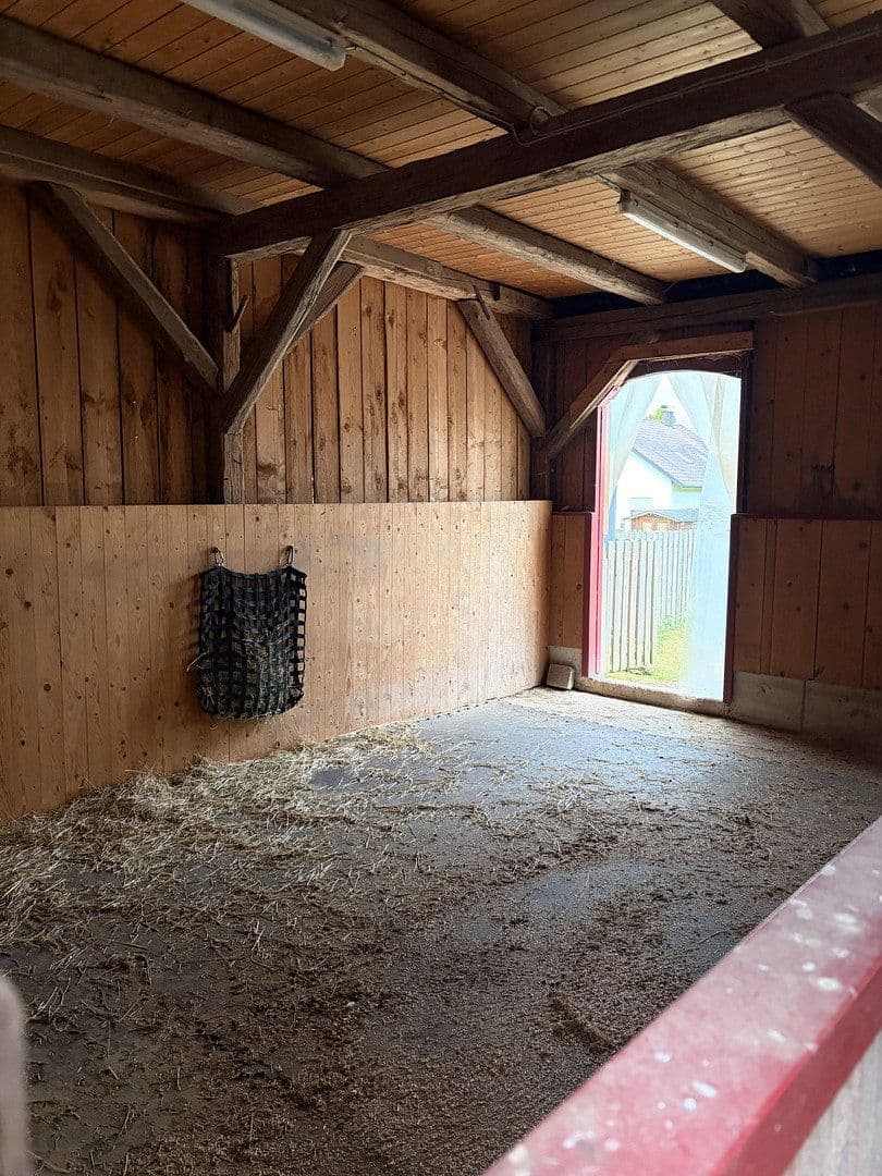 Predaj domu 180 m², pozemek 2.186 m², Untere Brettachtalstr. 8, Bretzfeld, Bádensko-Wurttembersko Predaj domu 180 m², pozemek 2.186 m², Untere Brettachtalstr. 8, Bretzfeld, Bádensko-Wurttembersko