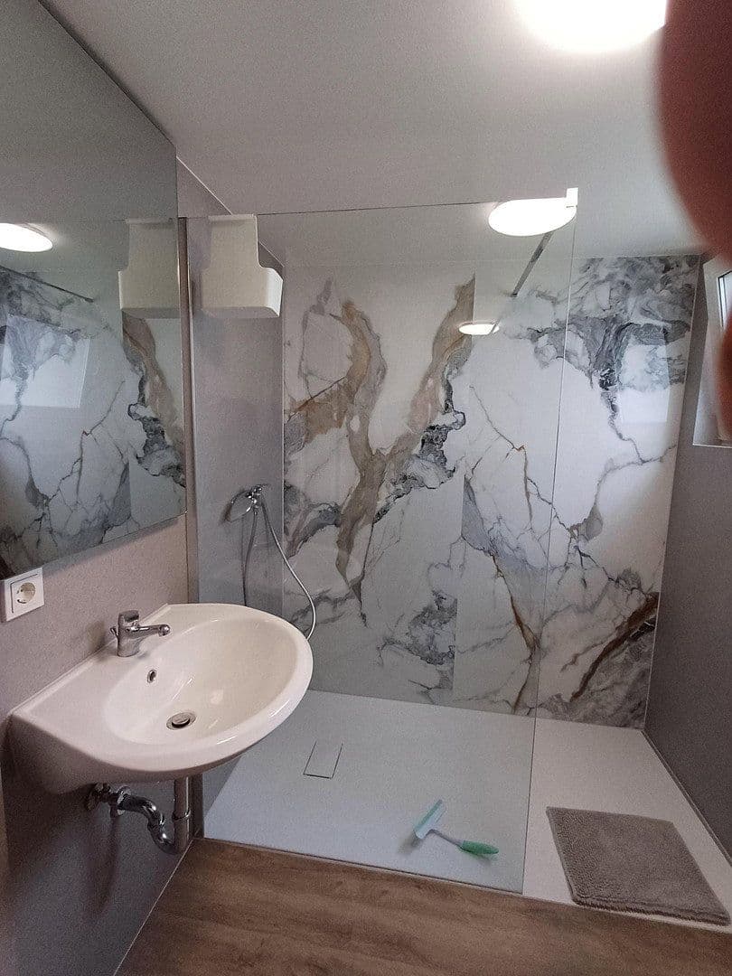 Predaj domu 134 m², pozemek 360 m², Beselich, Hesensko Predaj domu 134 m², pozemek 360 m², Beselich, Hesensko