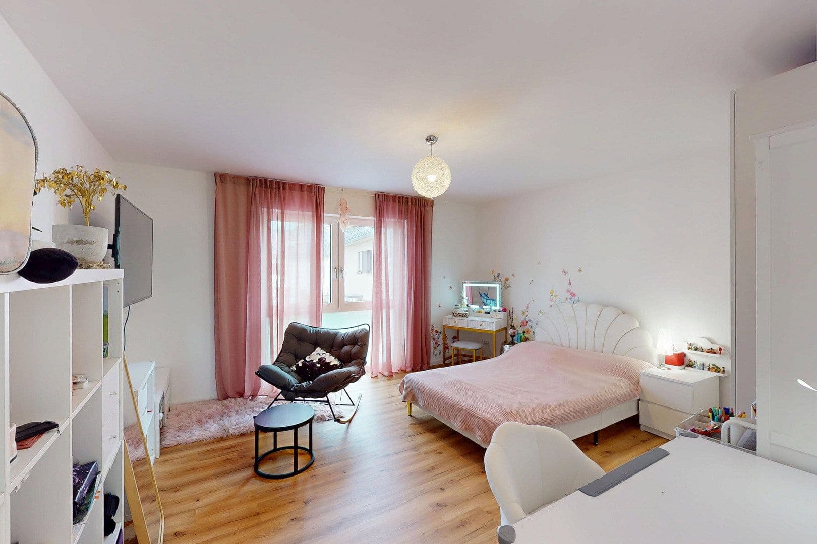 Predaj domu 213 m², pozemek 383 m², Allersberg, Bavorsko Predaj domu 213 m², pozemek 383 m², Allersberg, Bavorsko
