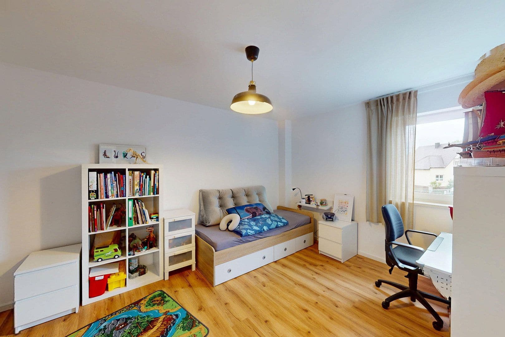Predaj domu 213 m², pozemek 383 m², Allersberg, Bavorsko Predaj domu 213 m², pozemek 383 m², Allersberg, Bavorsko