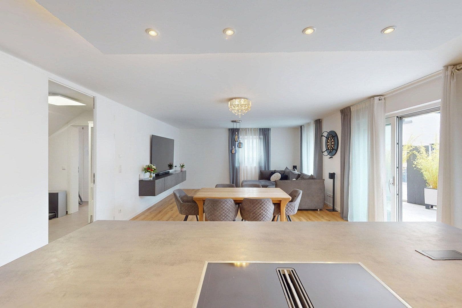 Predaj domu 213 m², pozemek 383 m², Allersberg, Bavorsko Predaj domu 213 m², pozemek 383 m², Allersberg, Bavorsko
